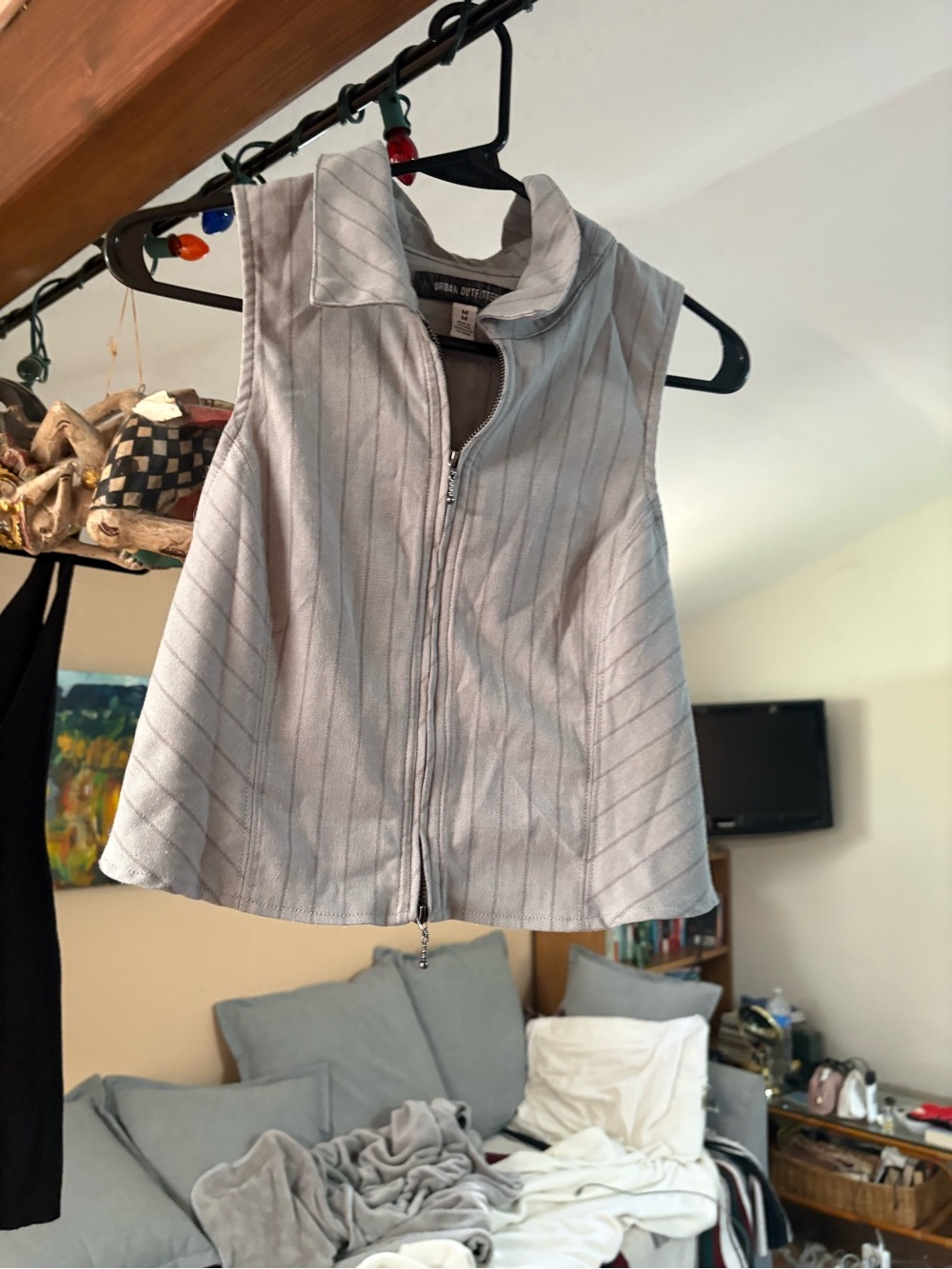 Urban Outfitters Gray Zip-Up Vest — Size M